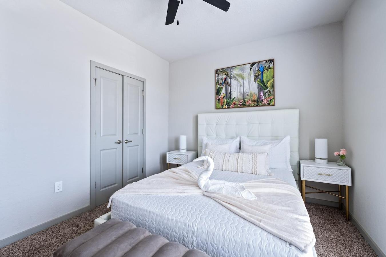 Central Avenue 2 Bed Mins From Tropicana Field St. Petersburg Exterior photo